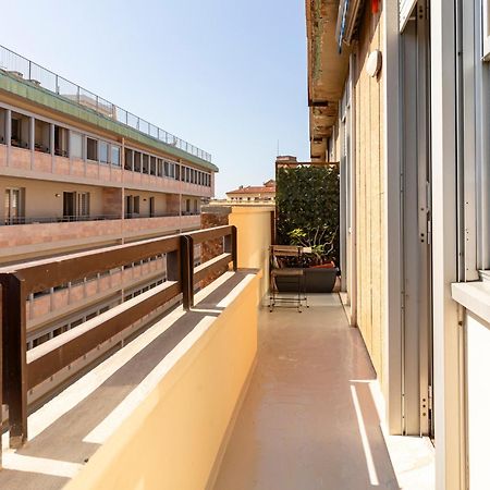 Livorno Central And Modern 2 Apts & 1 Room! Exterior photo